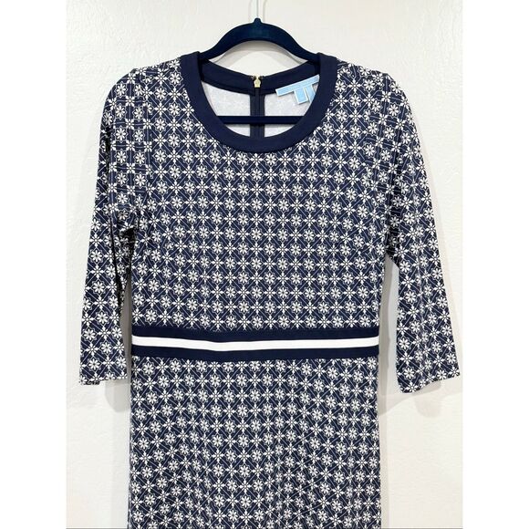 Draper James Honeycomb Floral Dress in Nassau Navy M - Picture 3 of 5